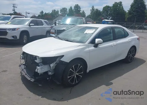 2020 Toyota Camry Se z USA, uszkodzony, nr VIN 4T1G11AK7LU306865